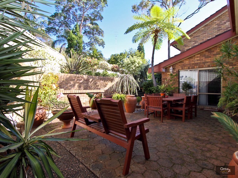 33 Arrowfield Street, Eleebana NSW 2282