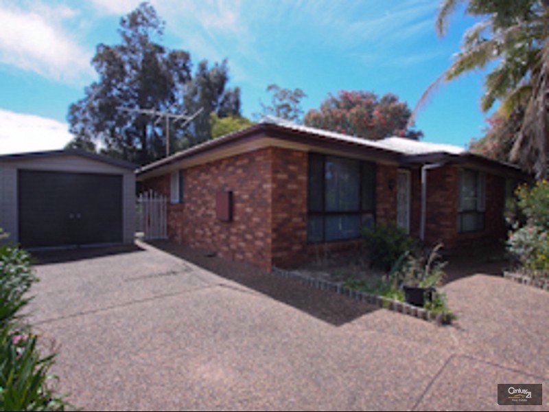 24 Eurabbie Avenue, Warabrook NSW 2304