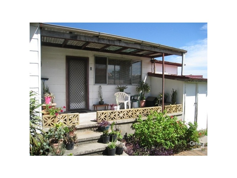 3/4 First Street, Cardiff South NSW 2285