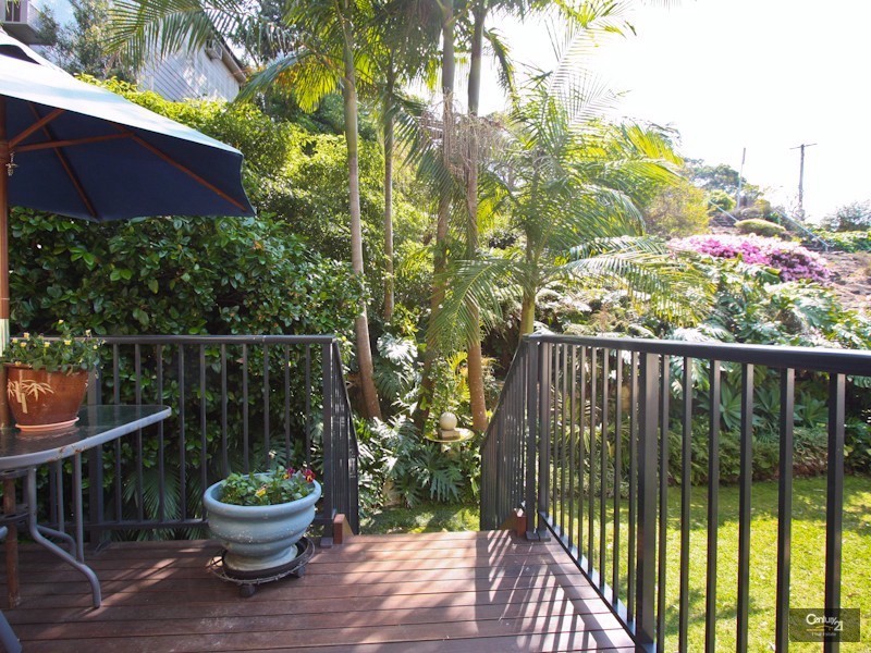 35 Dalpura Lane, Kotara South NSW 2289