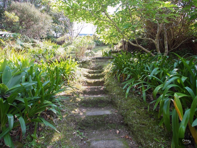 35 Dalpura Lane, Kotara South NSW 2289