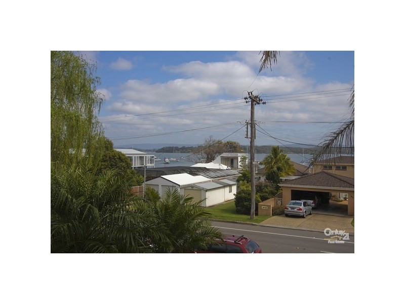 64 Dilkera Avenue, Valentine NSW 2280