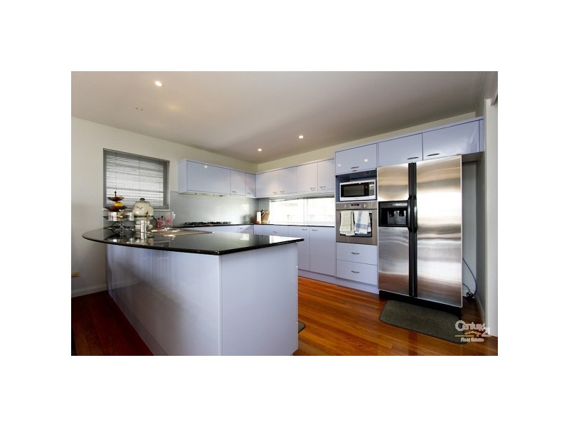 64 Dilkera Avenue, Valentine NSW 2280