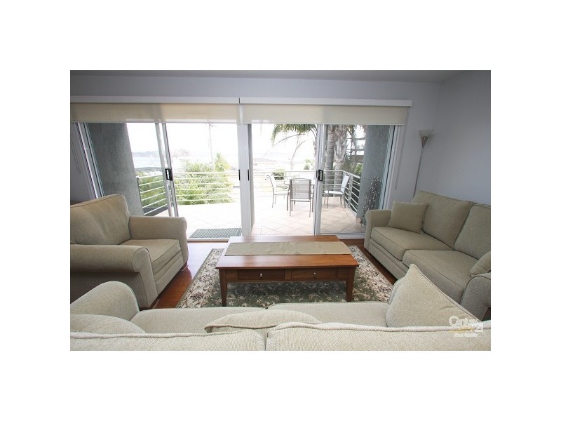 64 Dilkera Avenue, Valentine NSW 2280