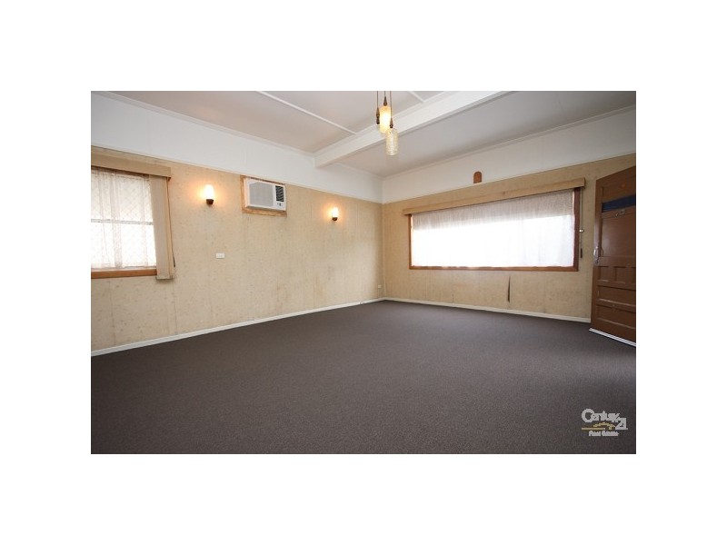 49 Maude Street, Belmont NSW 2280