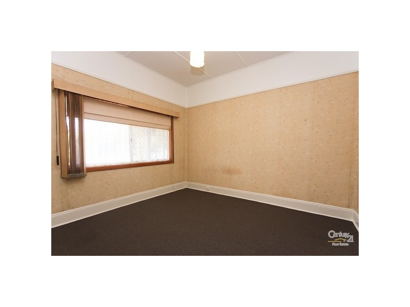 49 Maude Street, Belmont NSW 2280