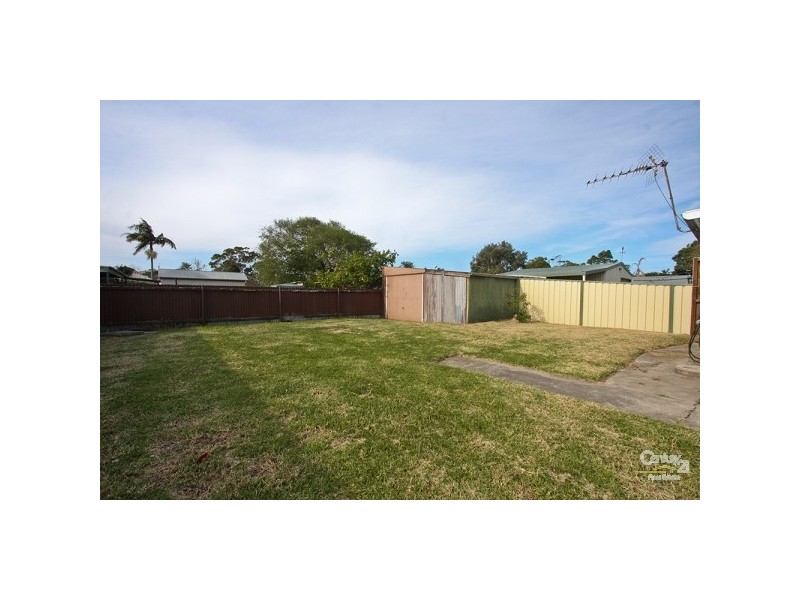 49 Maude Street, Belmont NSW 2280