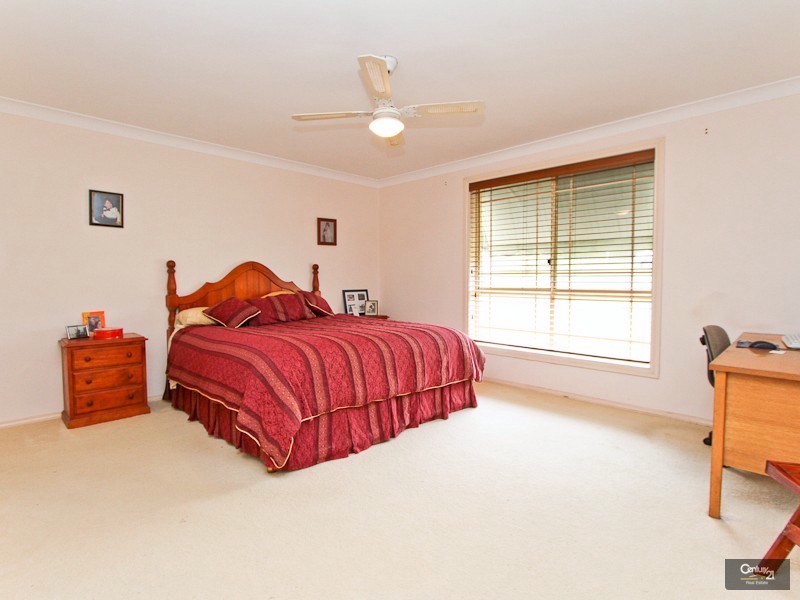 3 Mountbatten Place, Valentine NSW 2280