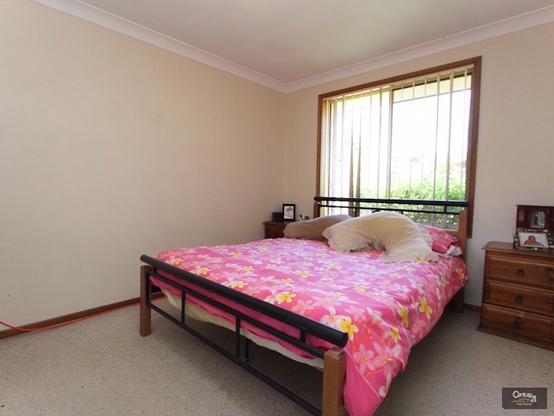 5 Sarah Jane Court, Lakelands NSW 2282