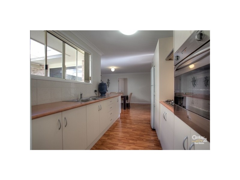 31 Seafarer Close, Belmont NSW 2280