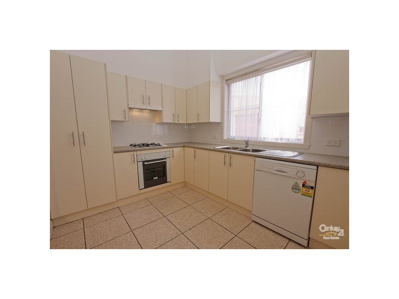 2 Thomas Street, Mayfield NSW 2304