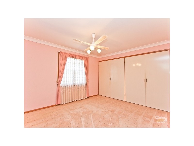 12 Seaview Close, Eleebana NSW 2282