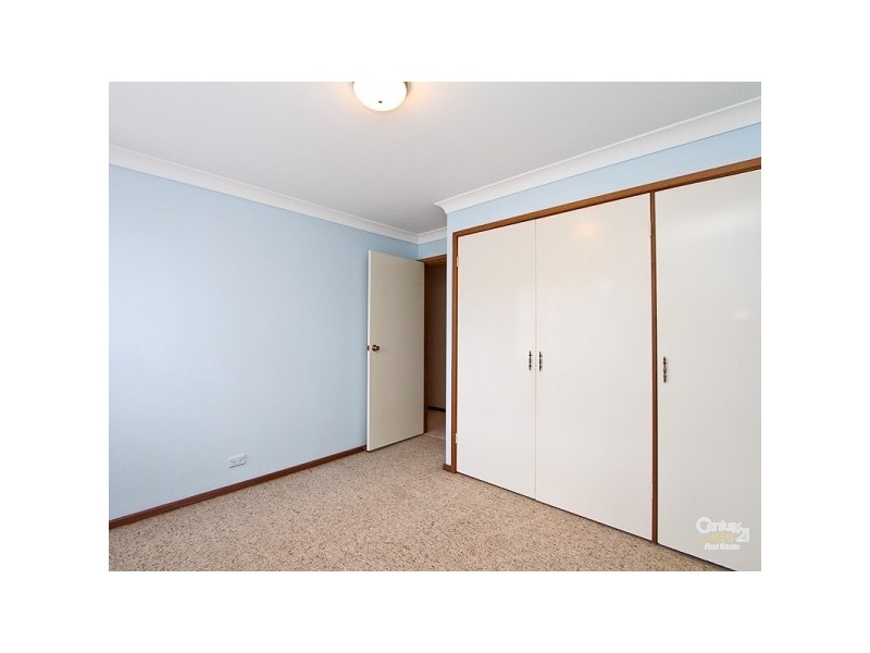 12 Seaview Close, Eleebana NSW 2282