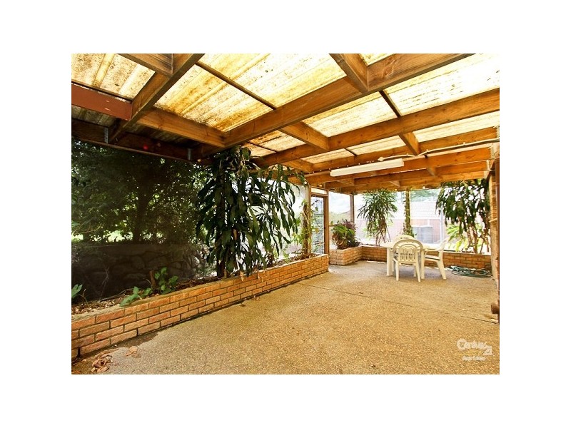 12 Seaview Close, Eleebana NSW 2282