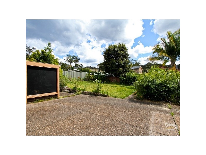 12 Seaview Close, Eleebana NSW 2282