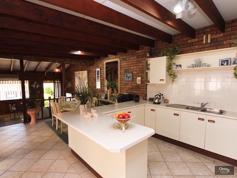 2/20 Tango Street, Mount Hutton NSW 2290