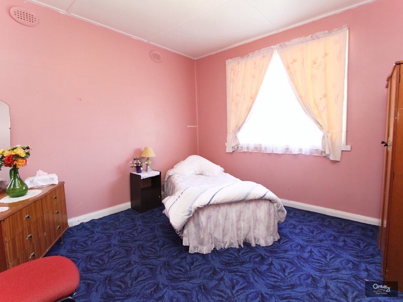 11a Warners Bay Road, Warners Bay NSW 2282