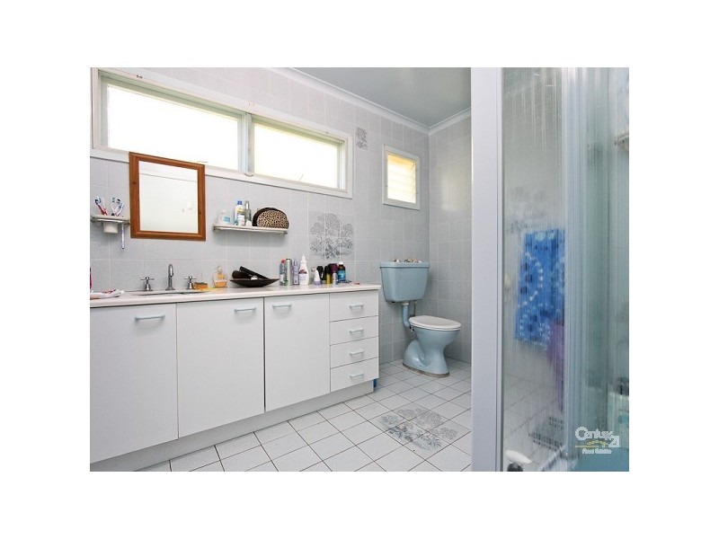 31 Croft Road, Eleebana NSW 2282