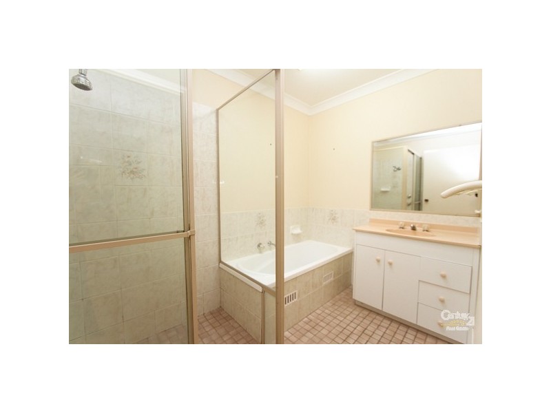 1/20 Eino Place, Eleebana NSW 2282