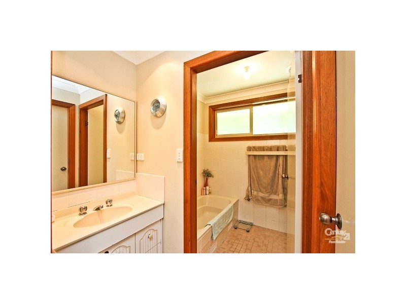 2/12 Eino Place, Eleebana NSW 2282