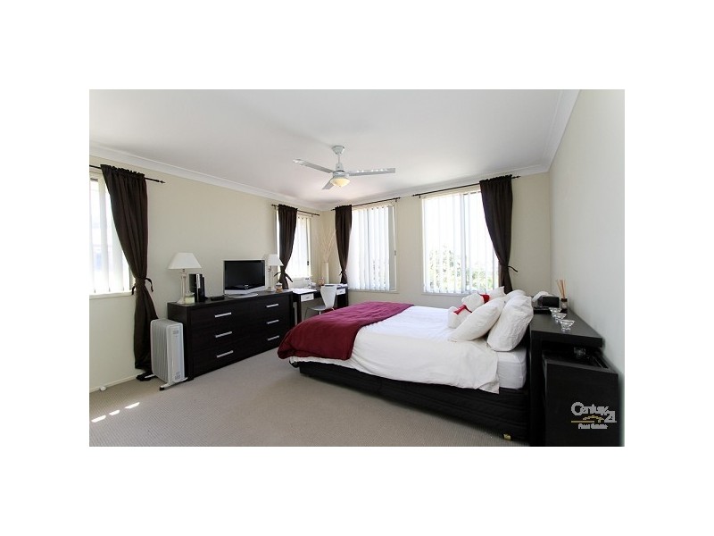 11 Melody Lane, Mount Hutton NSW 2290