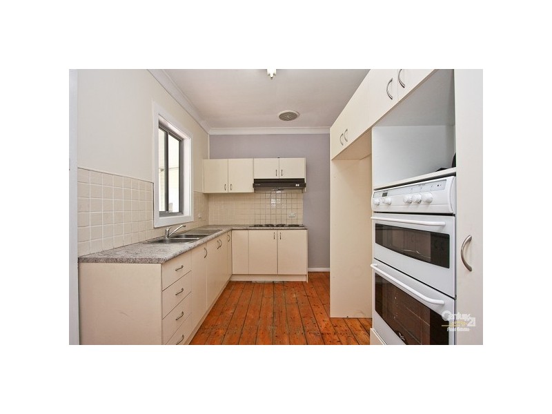 3 Warners Bay Road, Warners Bay NSW 2282