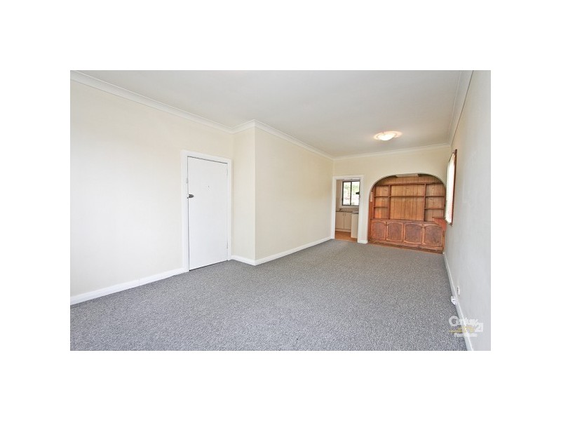 3 Warners Bay Road, Warners Bay NSW 2282