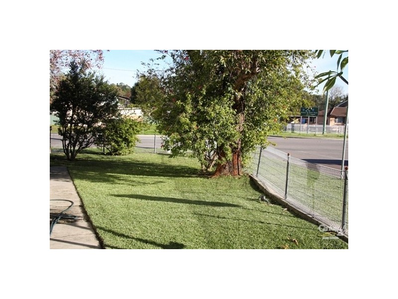 3 Warners Bay Road, Warners Bay NSW 2282