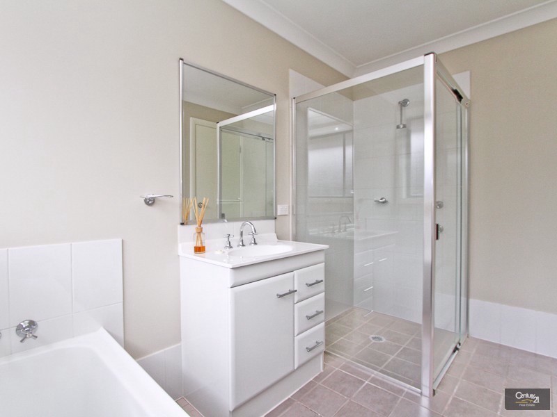 56 Dalmeny Drive, Macquarie Hills NSW 2285