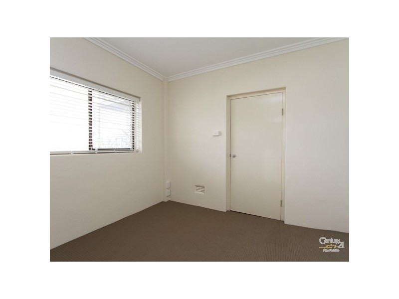 51 Bareki Road, Eleebana NSW 2282