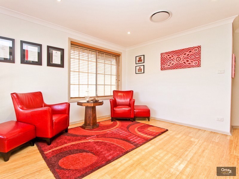 12B New York Avenue, Warners Bay NSW 2282