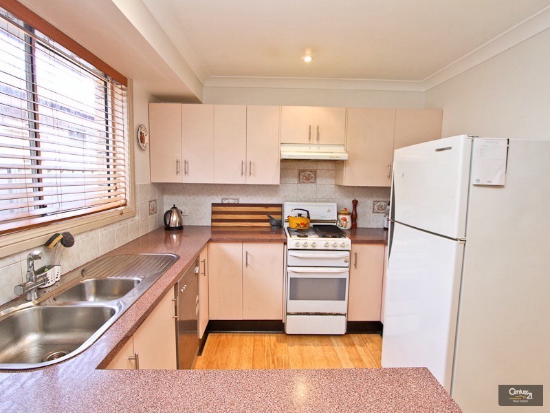 12B New York Avenue, Warners Bay NSW 2282