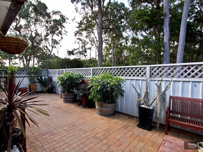 12B New York Avenue, Warners Bay NSW 2282