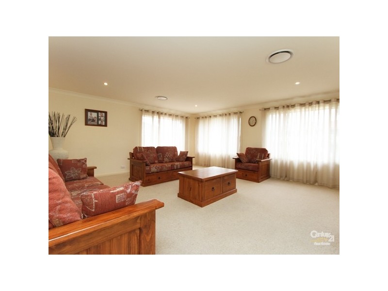 20 Crusade Close, Valentine NSW 2280