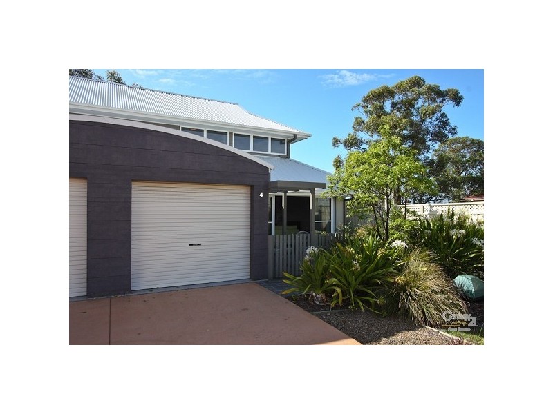 4/74 Evans Street, Belmont NSW 2280