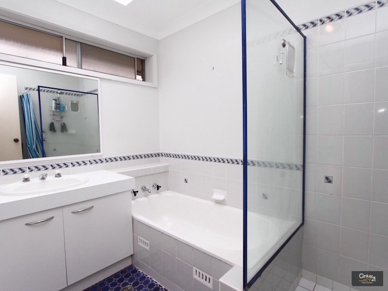 62 Kirkdale Drive, Charlestown NSW 2290