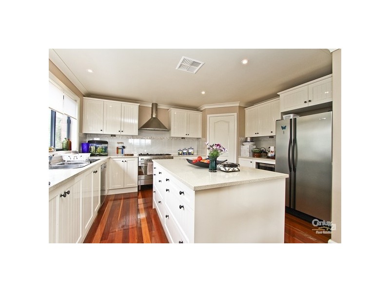 6 Minter Street, Valentine NSW 2280