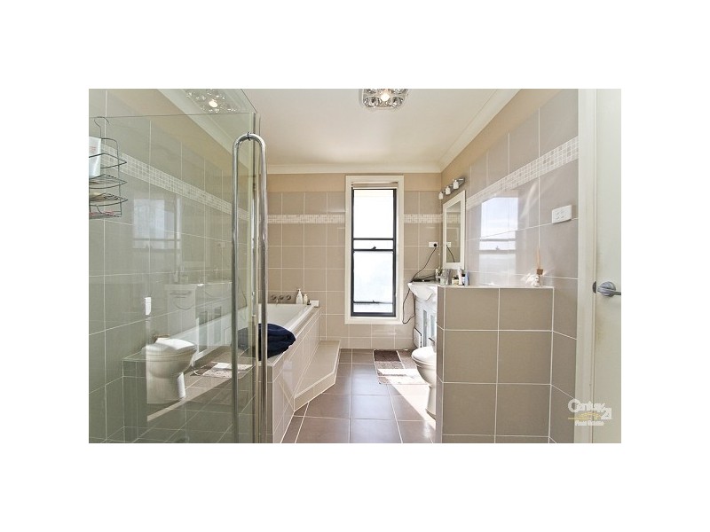 6 Minter Street, Valentine NSW 2280