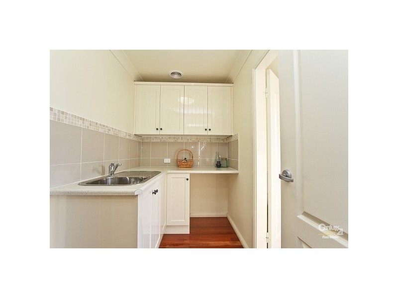 6 Minter Street, Valentine NSW 2280