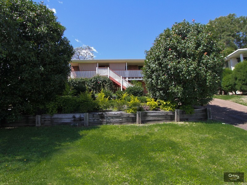 30 Suffolk Drive, Valentine NSW 2280