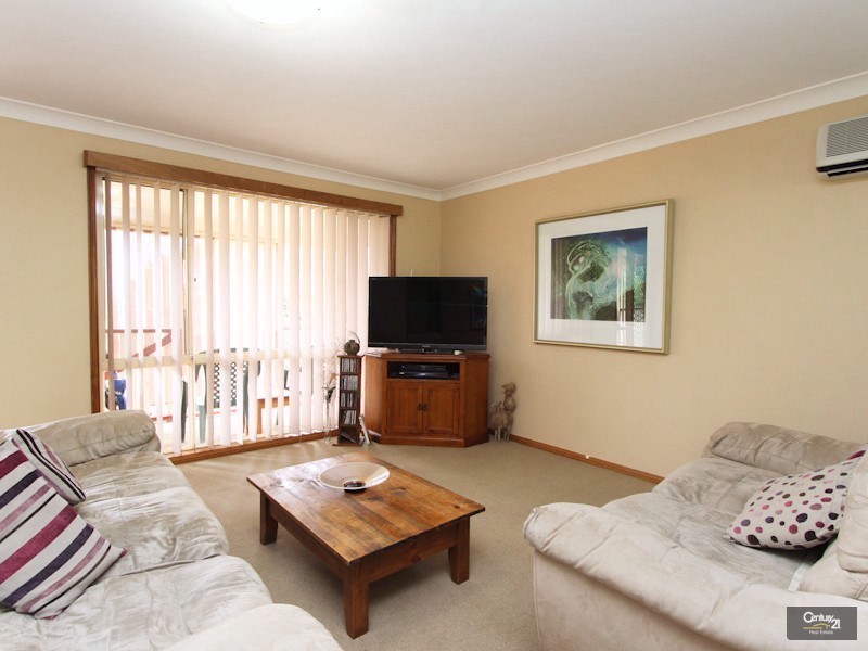 30 Suffolk Drive, Valentine NSW 2280