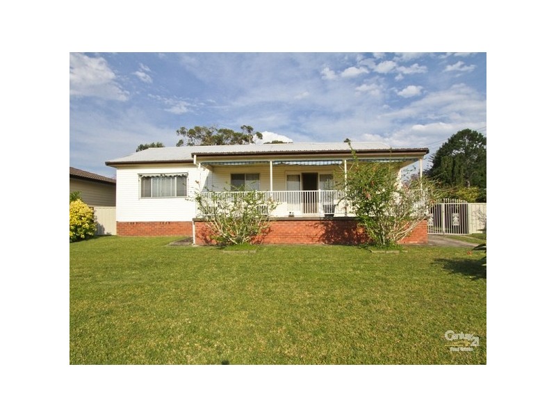 24 Bonarius Street, Warners Bay NSW 2282