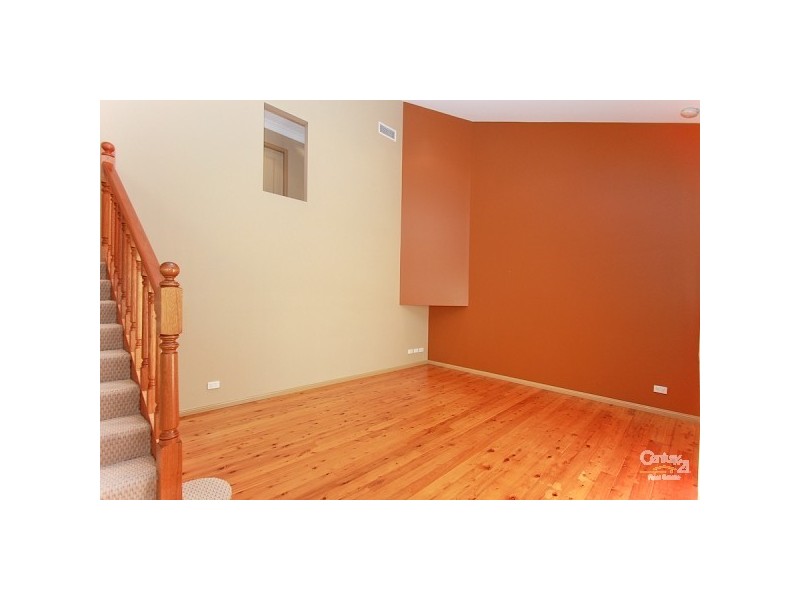 89 East Street, Warners Bay NSW 2282