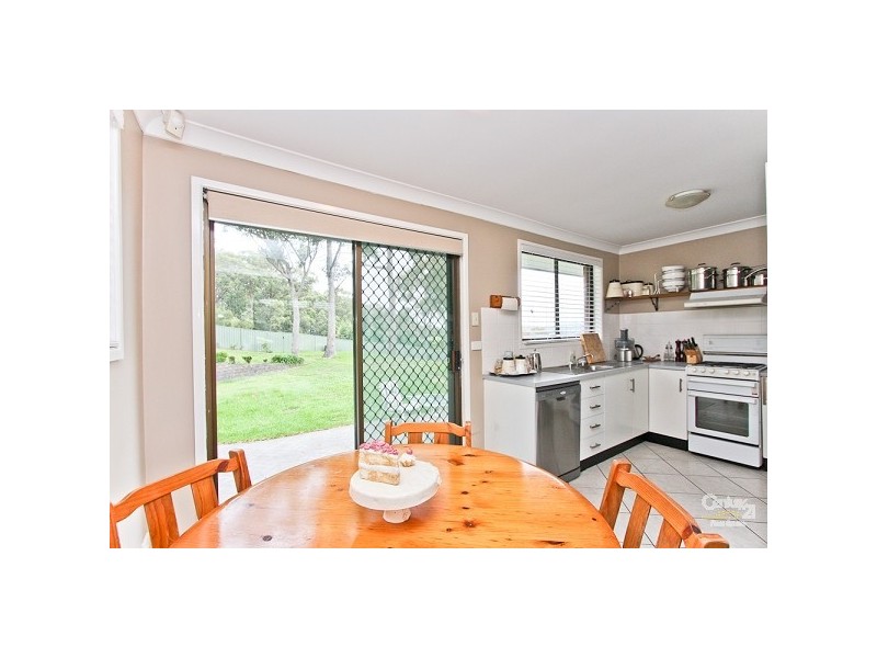 6 Roshan Close, Whitebridge NSW 2290