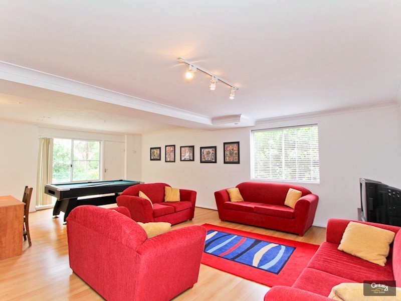 4 Terone Close, Warners Bay NSW 2282