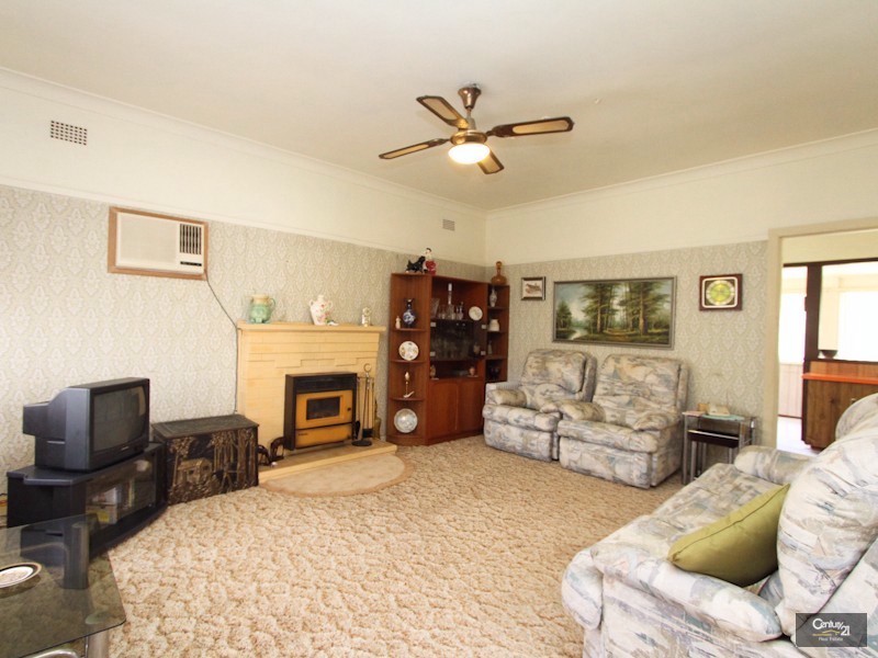 5 Vincent Street, Belmont North NSW 2280