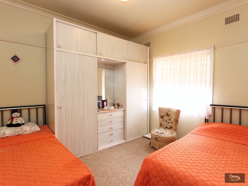 5 Vincent Street, Belmont North NSW 2280