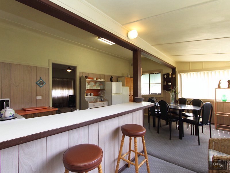 5 Vincent Street, Belmont North NSW 2280