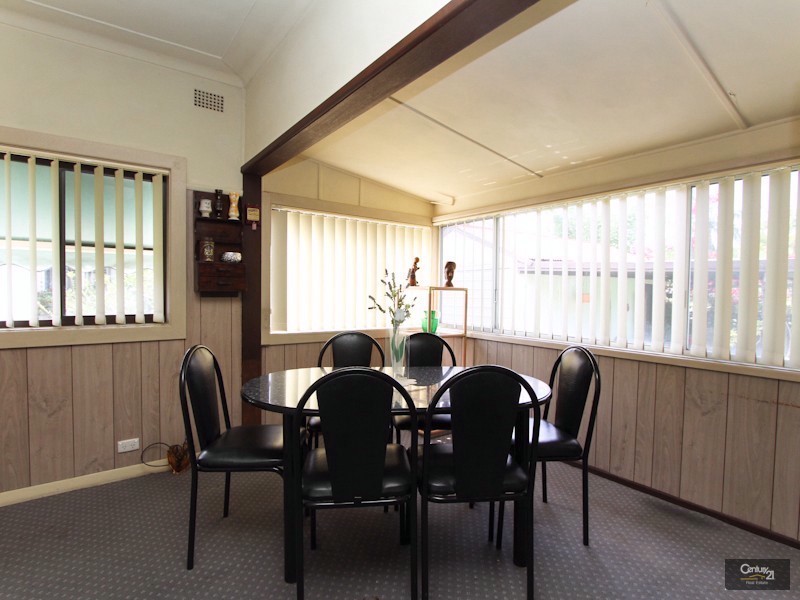 5 Vincent Street, Belmont North NSW 2280