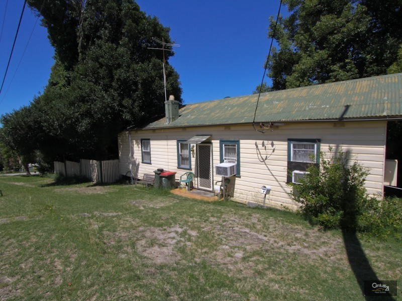 8 George Street, Belmont NSW 2280